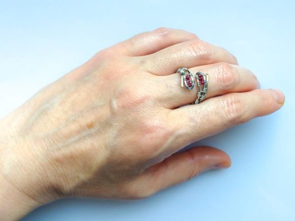 Prsten s rubínem, chirurgická ocel * Ruby ring from surgical steel