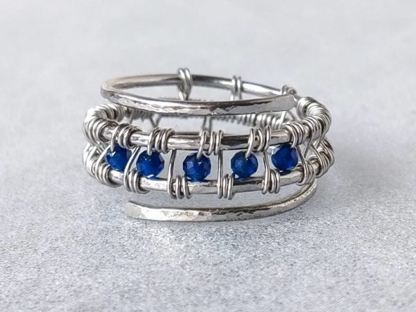 Prsten se safíry * Sapphire ring