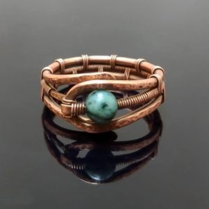Měděný prsten s tyrkysem africkým * Copper ring with African Turquoise bead
