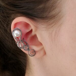 Záušnice s říční perlou a křišťálem * Ear cuff with Freshwater pearl and Crystal Quartz