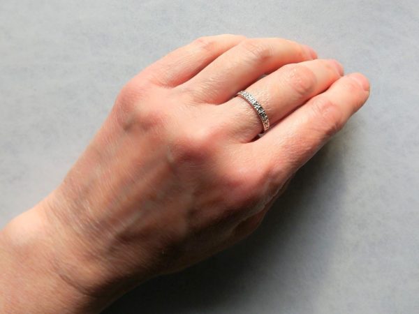 Prsten s ručně rytým ornamentem, stříbro Ag 925 * Silver ring with hand-engraved ornament