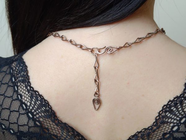 Měděný náhrdelník s rubínem v zoisitu * Copper necklace with Ruby Zoisite