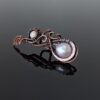 Záušnice z mědi s bílou říční perlou a perletí * Copper Ear Cuff with white freshwater pearl and nacre bead