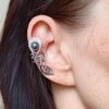 Stříbrná záušnice s tmavou říční perlou * Silver Ear cuff with dark Freshwater pearl